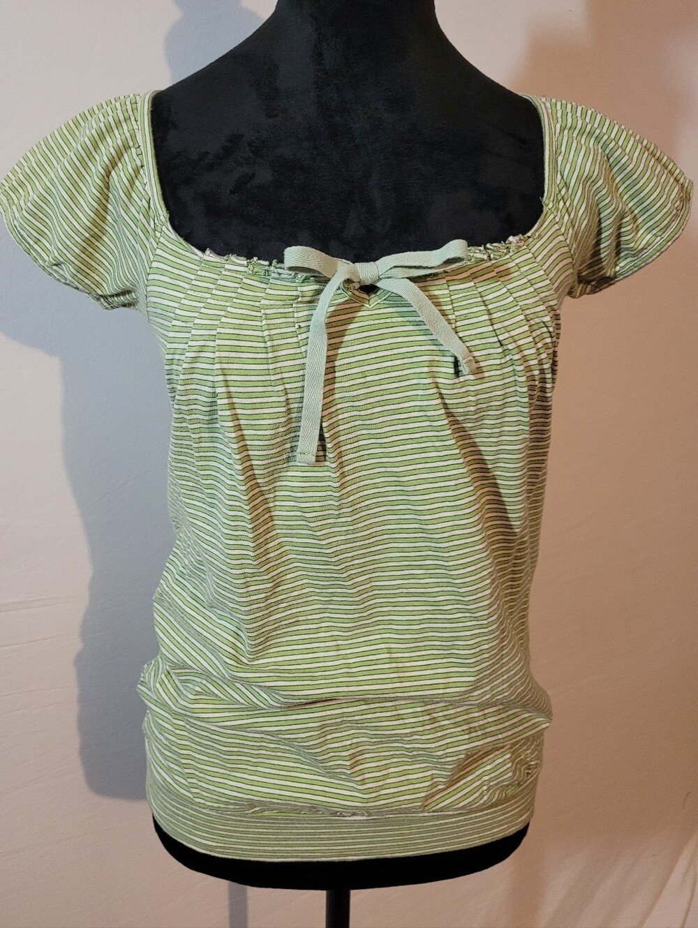 Women’s Short-Sleeve Striped Tie-Front Top - Light Green And White